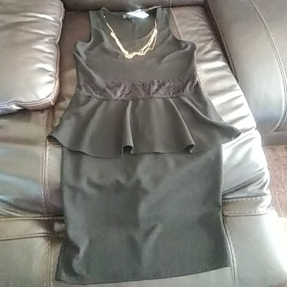 Dresses & Skirts - Peplum dress